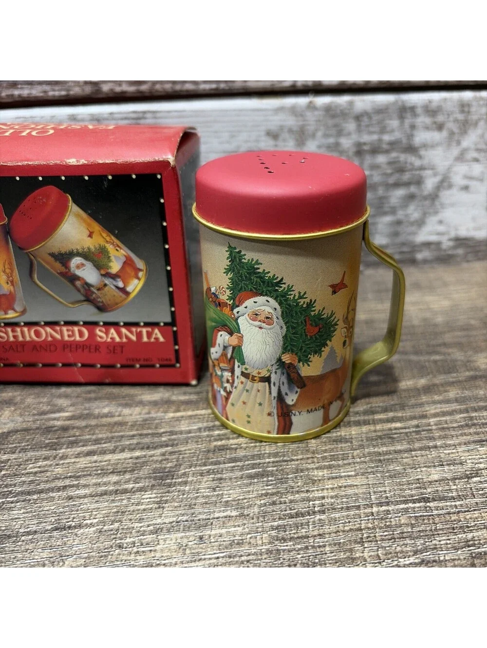 Christmas Old Fashioned Santa Mini Salt & Pepper Shakers Holiday Set New In Box